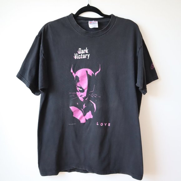 Vintage 2000 Dark Victory Love Catwoman Graphitti Graphic Black T Shirt,… - Picture 1 of 13